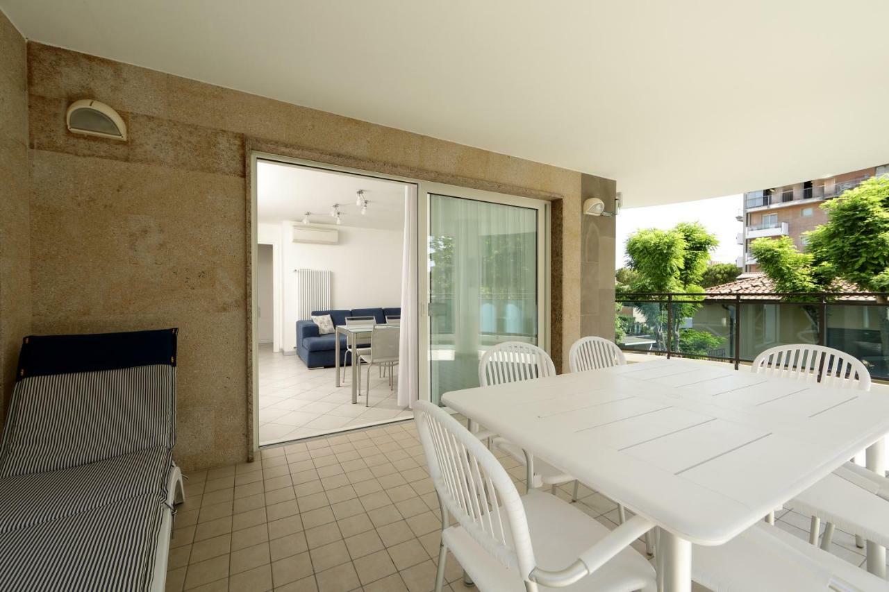 Skyresidence Lignano Sabbiadoro Exteriér fotografie