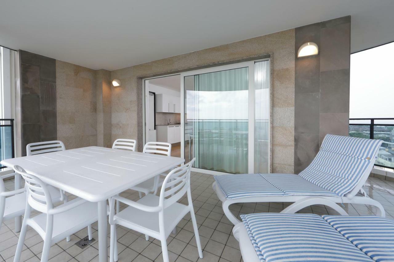 Skyresidence Lignano Sabbiadoro Exteriér fotografie