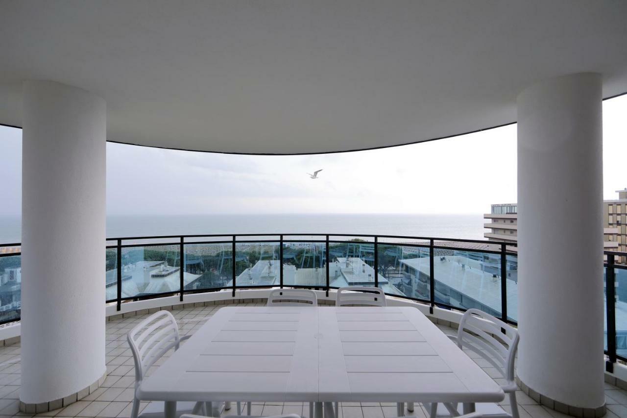 Skyresidence Lignano Sabbiadoro Exteriér fotografie